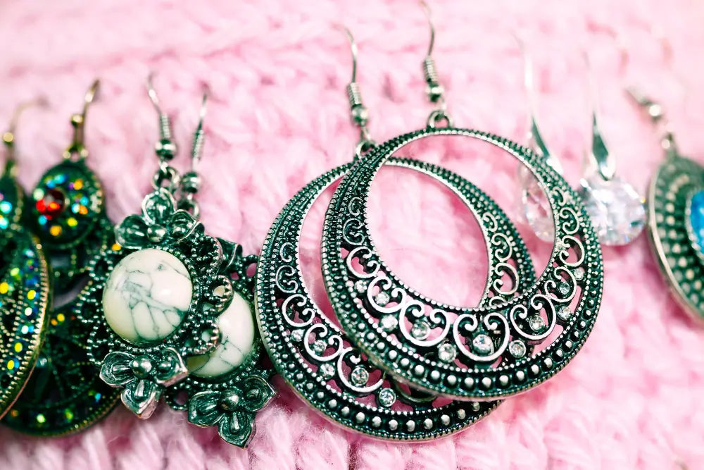 From Casual to Glam: How to Wear Earrings Right Every Time