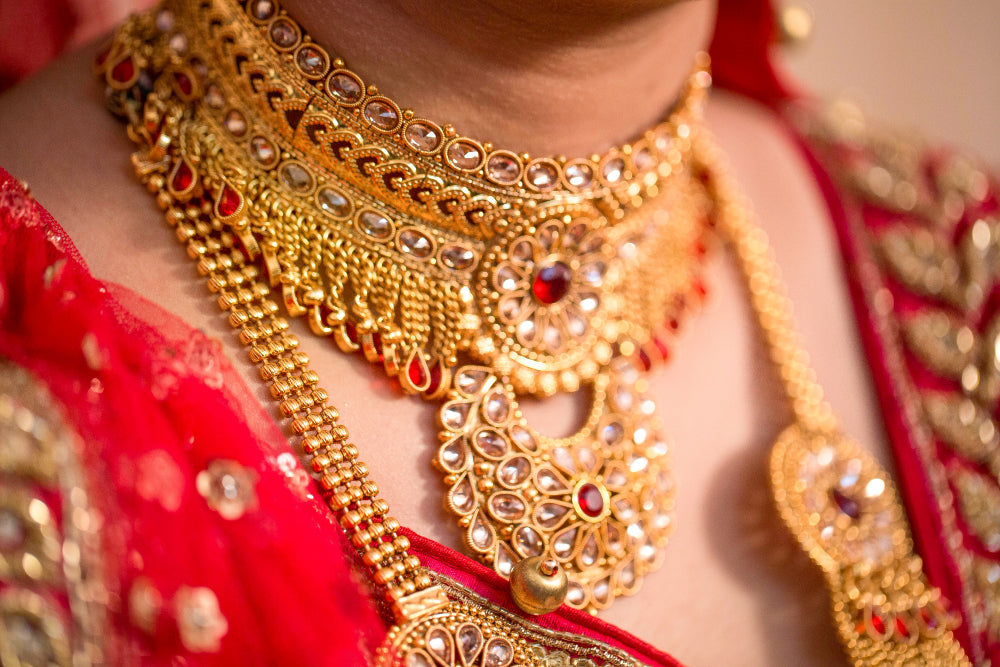 Top 5 Bridal Diamond Necklace Sets for Your Wedding Day