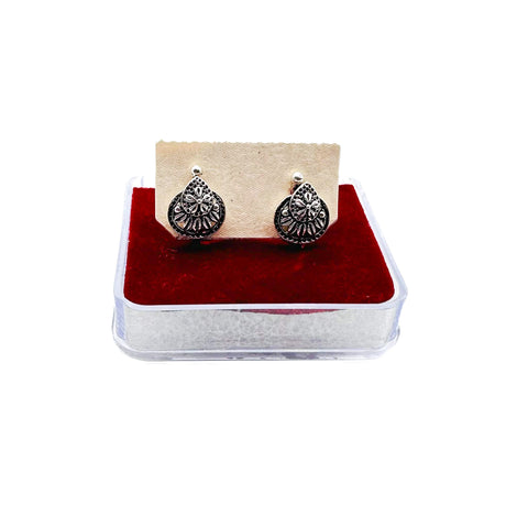 Clip on nose stud(Koka)per pair