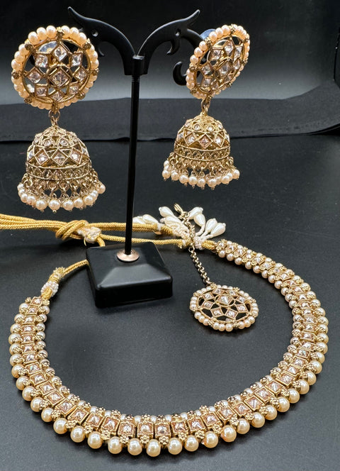 Kundan And Pearls Work Beautiful Necklace Set With Jhumka & Tikka