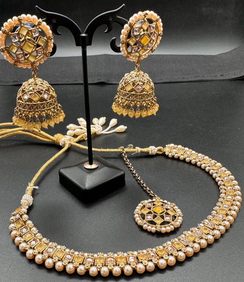Kundan And Pearls Work Beautiful Necklace Set With Jhumka & Tikka