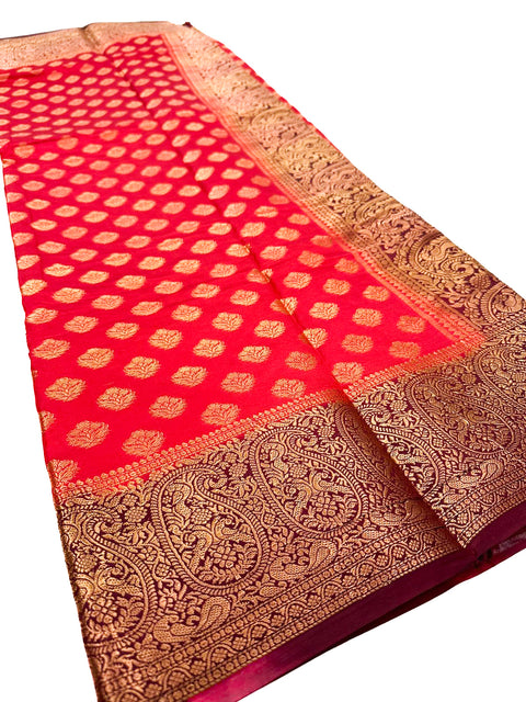 Art Silk Saree beautiful designed with contrast blouse and Pallu