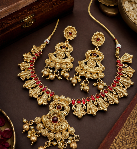 Mat look antique gold traditional necklace set with pearls and kundan work