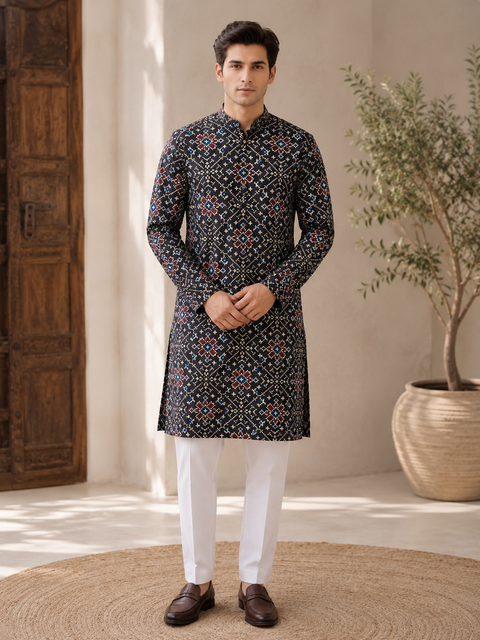 Pure cotton based Men’s Printed kurti (sizes mentioned in inches ,not according to the label on Kurti)size 44 kurti- Length 40 inches and size 46-length 42 inches ) Kurti only. Pants not included.