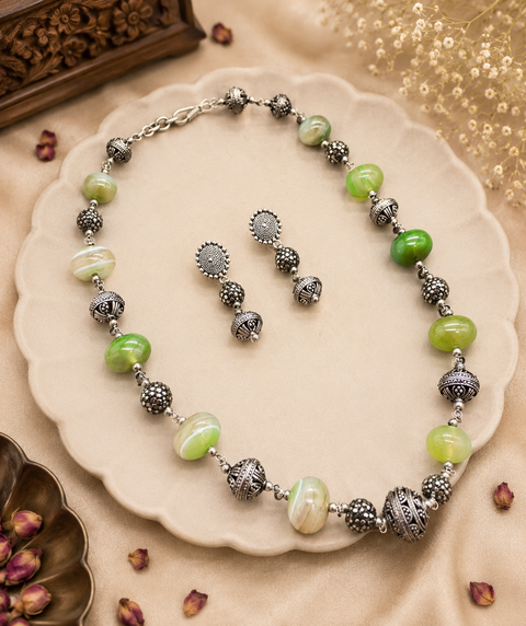 The unique colorful gems with beaded stones design Beautiful work oxidised Necklace with earrings