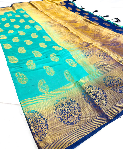 Art Silk Saree With Contrast Pallu And Blouse