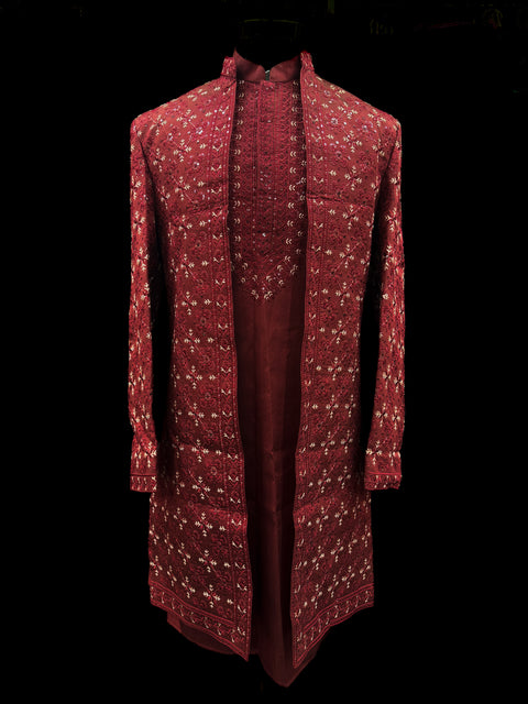 (Video clip attached)Maroon Raw silk based heavy embroidery work with all over sequinned work Jacket style Mens classy Indo western with (half sleeves Kurta ) and Pants