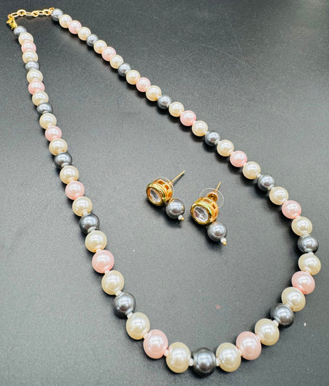 Beautiful pearls with stone beaded necklace with small studs