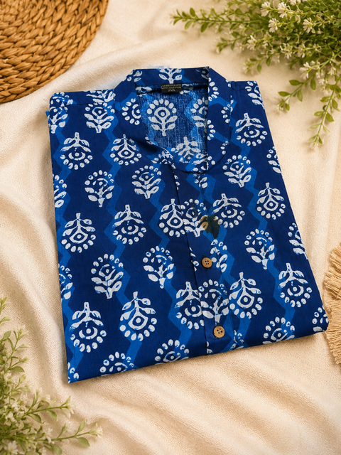 Pure cotton based Men’s Printed kurti (sizes mentioned in inches ,not according to the label on Kurti)size 44 kurti- Length 40 inches and size 46-length 42 inches ) Kurti only. Pants not included.