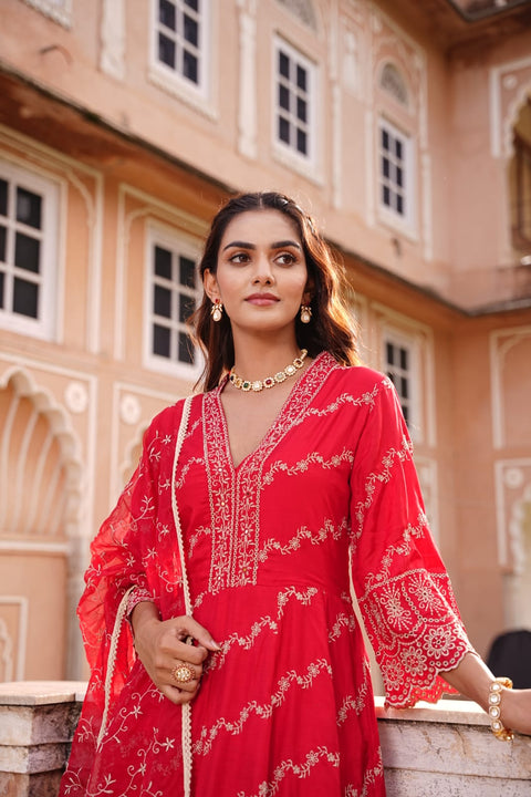 Pure & Soft Rayon Based Designer Embroidered Work flared Kurti With Plazo Pants & Dupatta(Video Clip attached)