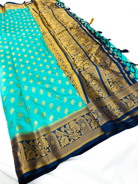 Art Silk Based beautiful design Saree with contrast Pallu & Blouse
