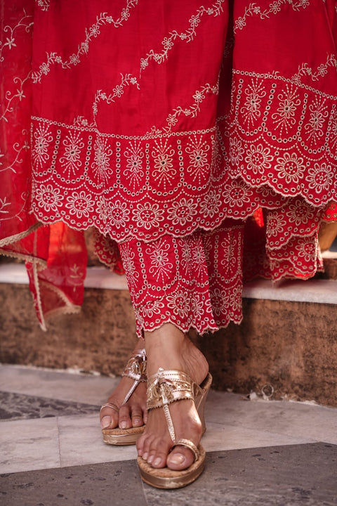 Pure & Soft Rayon Based Designer Embroidered Work flared Kurti With Plazo Pants & Dupatta(Video Clip attached)