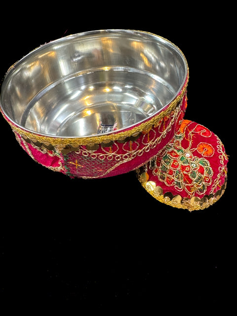 (Video clip attached )Magenta color heavy embroidery work Maiyan set for Mehndi / Haldi Ceremony for Wedding (Bride and Groom)