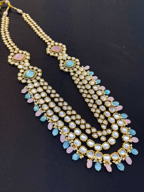 (video clip attached)Pastel Pink & Blue Beautiful uncut Kundan stones with pearls studded very Heavy work necklace with beautiful Jhumka Passa, Sheesh Patti attached to tikka ,Hand Jewellery and Nath NOTE:- original Kundan stones not fake plastic stones)