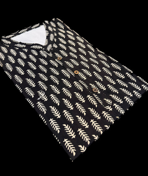 Pure Cotton based Printed short Kurti for girls /Ladies (Size 38 - length 28 inches, Size 42 ,46, 48 length -31 inches)sleeves 17 inch