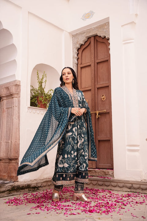 Pure chinnon georgette based Printed with embroidery work & Mirror work designer Kurti with Plazo Pants & beautiful Dupatta (Video Clip Attached)