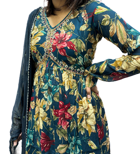 Pure chinnon georgette based Printed with embroidery work & Mirror work designer Kurti with Plazo Pants & beautiful Dupatta