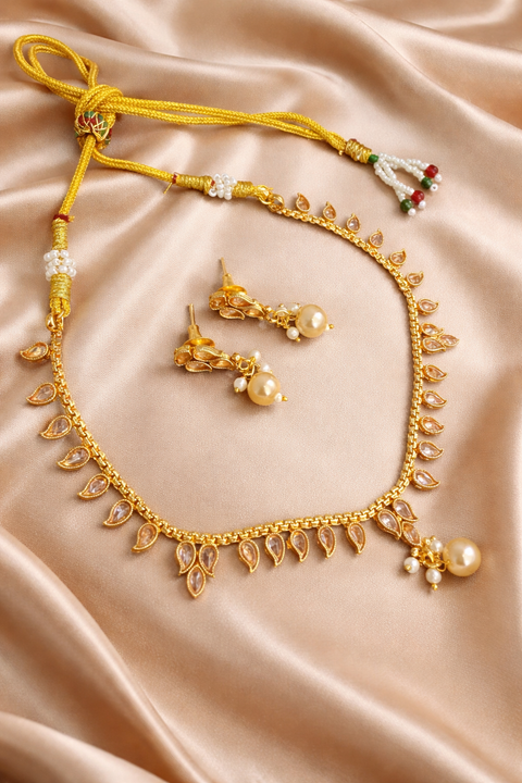 Original lite Gold Polki stones small necklace with small studs