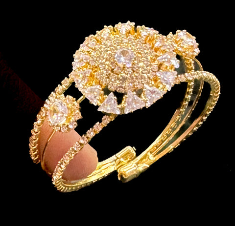 Jerkan stone beautiful adjustable bracelets (easy to open , no screws)