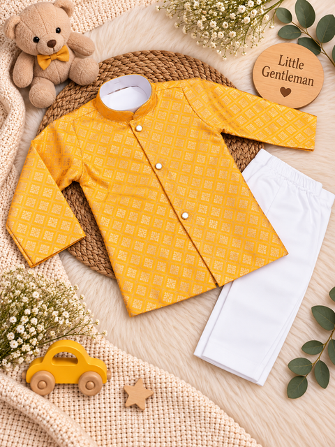 Adorable Brocade Silk Newborn Kurta Pajama Set with soft inner lining, easy front-open kurta and matching elasticated pajama for comfortable wear.Kurta L 35 cm,Chest 25 cm,Sleeve 24 cm,Pajama L 33 cm. Slight variation in colour & design may occur