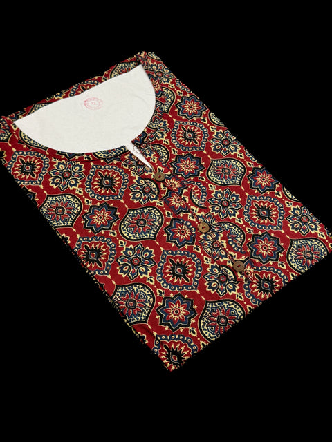 Pure Cotton based Printed short Kurti for girls /Ladies (Size 38 - length 28 inches, Size 42 ,46, 48 length -31 inches)sleeves 17 inch