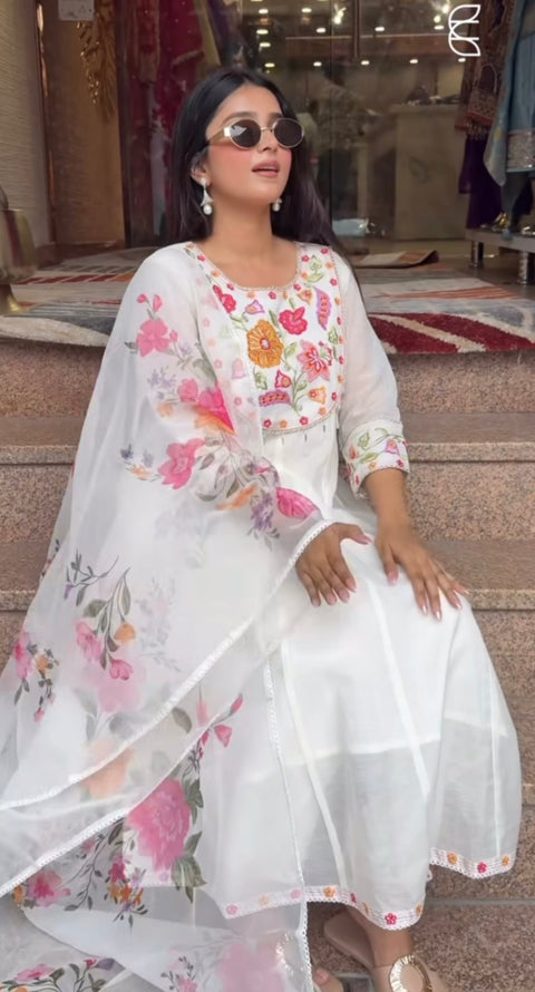 (Video Clip attached)Pure and soft Chanderi Silk based beautiful embroidery work flared kameez & Plazo pants with beautiful floral print organza Dupatta