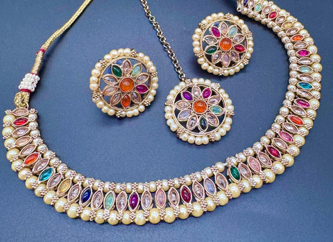 Polki And Pearls Work Beautiful Necklace Set With studs & Tikka