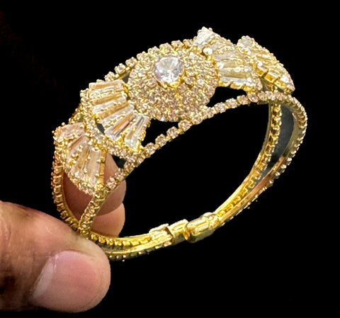 Jerkan stone beautiful adjustable bracelets (easy to open , no screws)