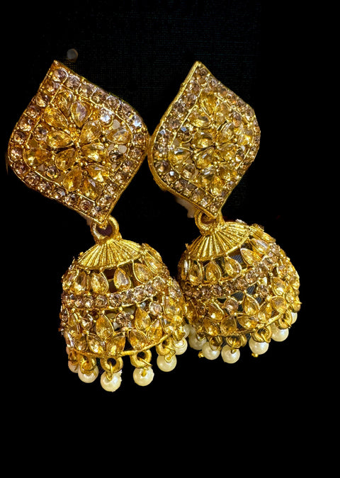 Dark Gold color Beautiful pearls with kundan work jhumka