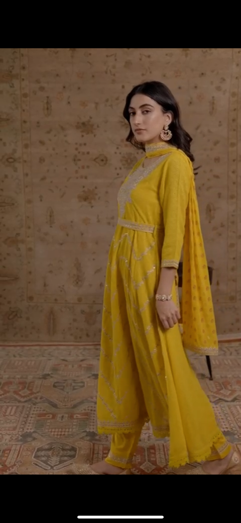 Pure Chiffon based Embroidery work all over heavy Designer Kurti with Plazo pent & Chiffon Dupatta