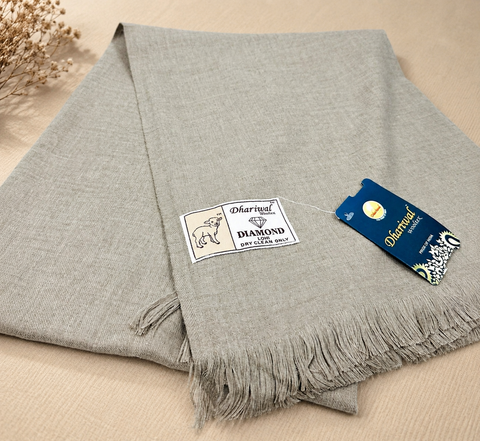 Men's Plain pure Woollen Dhariwal (Diamond) Lohi/Shawl