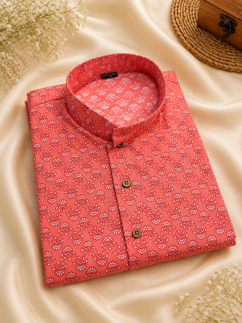 Pure cotton based Men’s Printed kurti (sizes mentioned in inches ,not according to the label on Kurti)size 44 kurti- Length 40 inches and size 46-length 42 inches ) Kurti only. Pants not included.