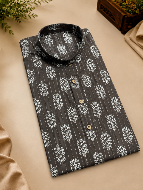 Pure cotton based Men’s Printed kurti (sizes mentioned in inches ,not according to the label on Kurti)size 44 kurti- Length 40 inches and size 46-length 42 inches ) Kurti only. Pants not included.
