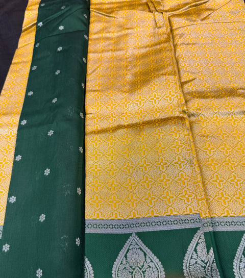 Soft Silk Saree with contrast beautiful pallu and blouse