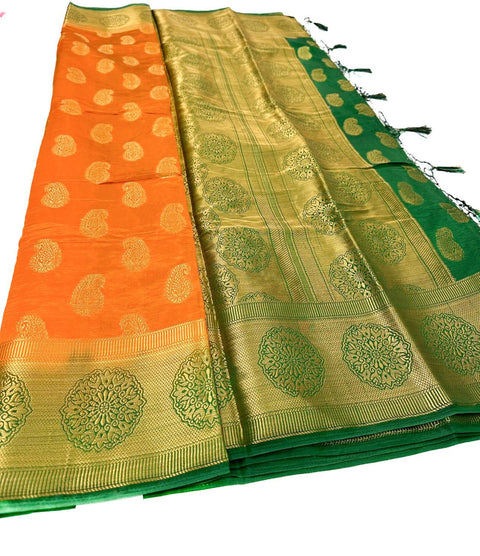 Art Silk Saree With Contrast Pallu and Blouse