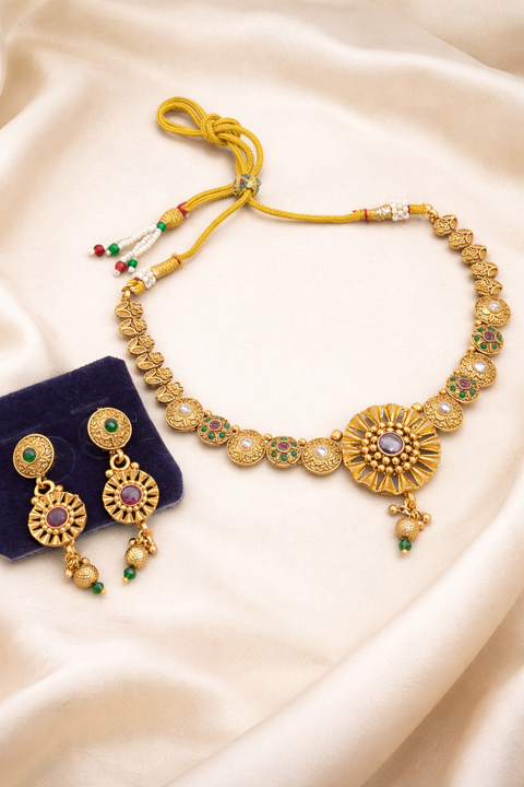 Elegant traditional gold ( not original gold)necklace set with intricate detailing and matching earrings, perfect for a timeless and graceful look