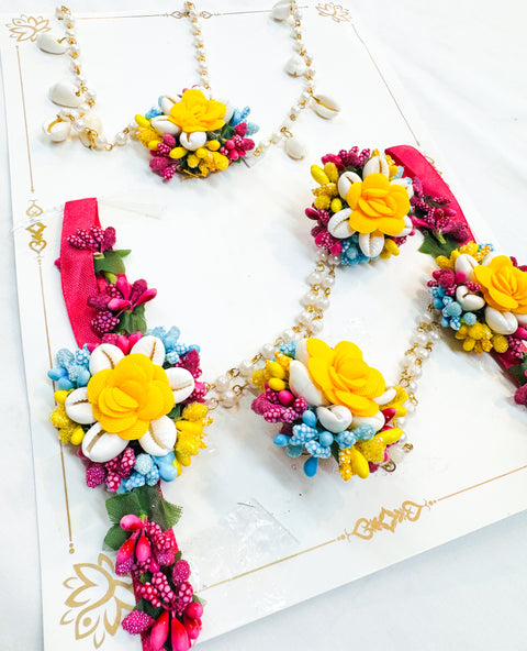 Beautiful Floral jewellery for Haldi/Mehndi (Necklace, earrings,Matha Patti , hand accessories)