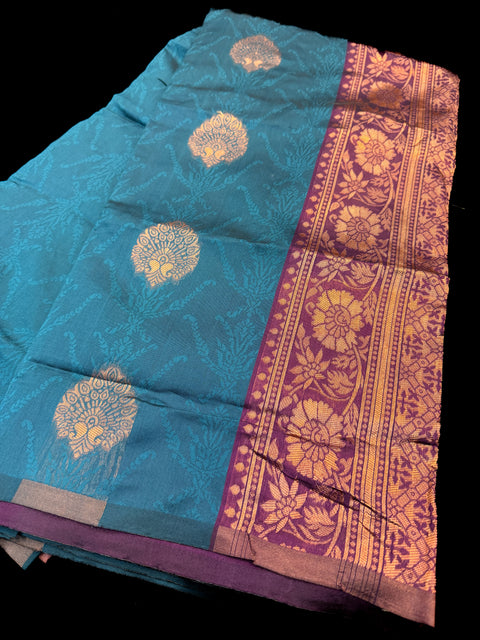 Soft Silk Saree with contrast beautiful pallu and blouse
