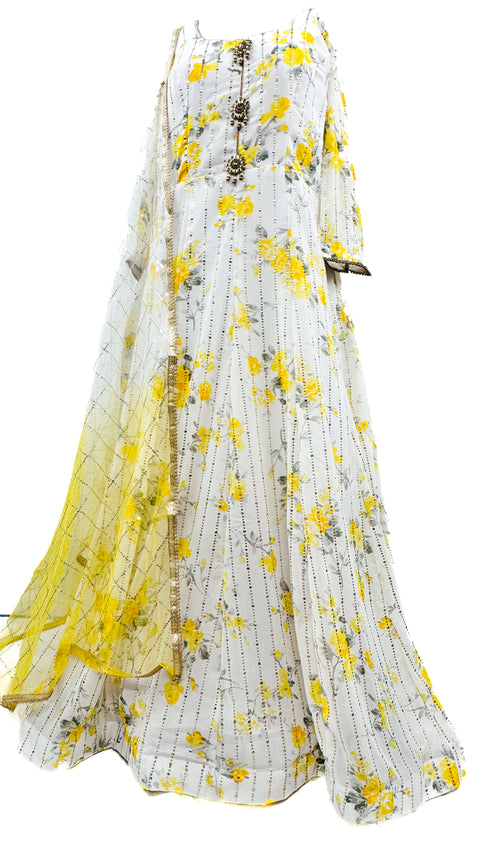 (Plus size )Georgette based Floral print mukaish work Gown