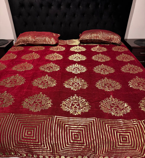 Roses Print Velvet golden zari Work Bed Sheet (275cm x 265cm)king size King Size Bedsheet With Double Pillow Cover