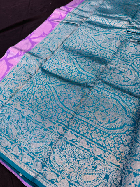 Soft Silk Saree with contrast beautiful pallu and blouse