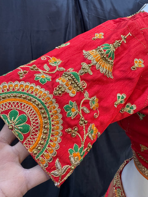 (Video clip attached)SIZE 42 (Upto 44))Multicoloured Banarasi silk Based Beautiful hand Embroidery Work With Golden Fine Stones work heavy Ken Ken Designer semi/Bridal Lehnga With Heavy Tessels Attached To Blouse & Lehnga