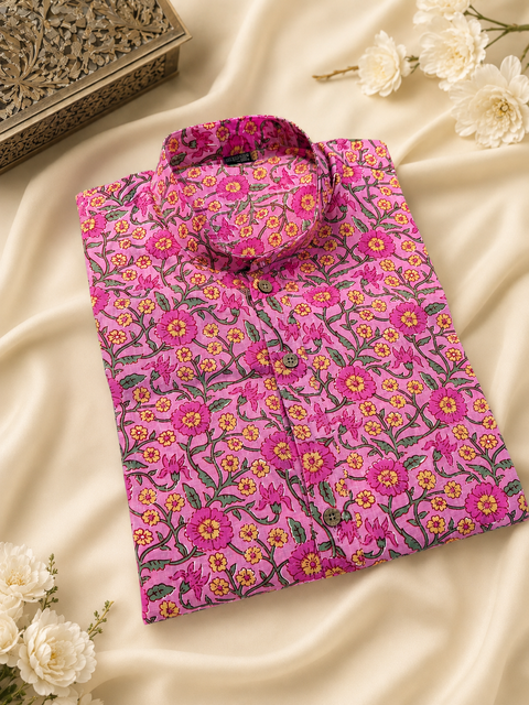 Pure cotton based Men’s Printed kurti (sizes mentioned in inches ,not according to the label on Kurti)size 46 kurti- Length 40 inches and size 48 -length 42 inches ) Kurti only. Pants not included.