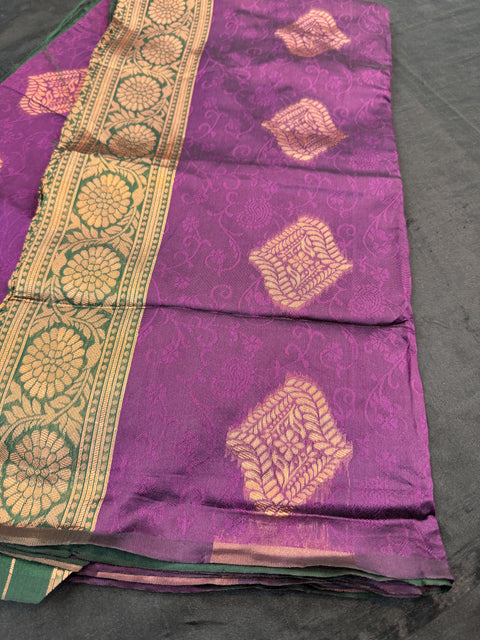 Soft Silk Saree with contrast beautiful pallu and blouse