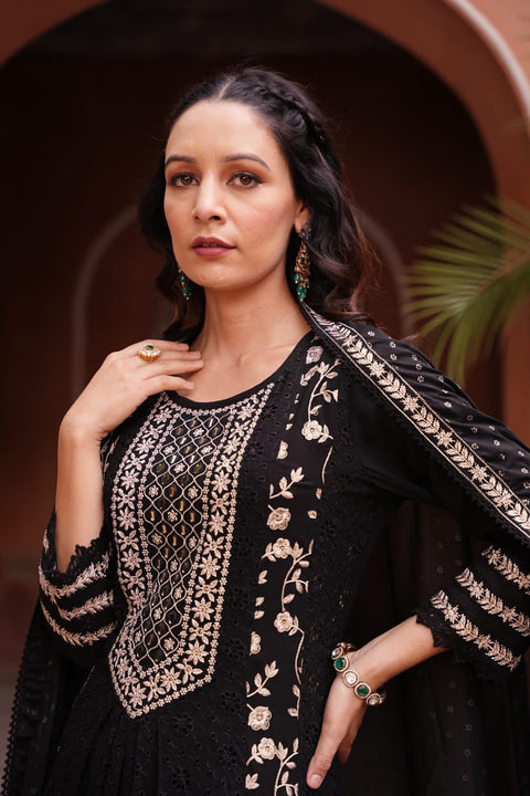Pure & Soft Rayon Based Designer Embroidered & Mirror Work chikankari Kurti With Plazo Pants & Dupatta(Video Clip attached)