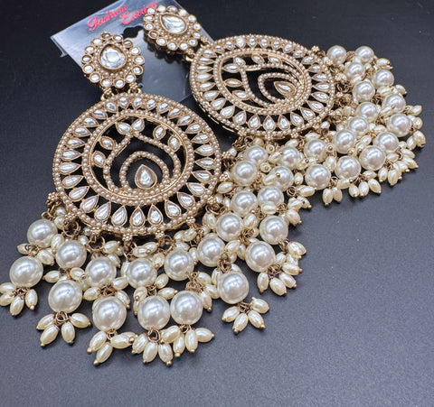 Beautiful Kundan & Pearls work bigger earrings (very lite weight)