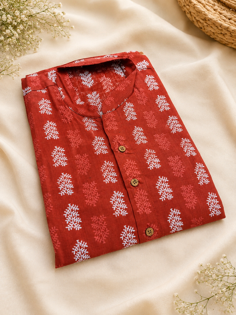 Pure cotton based Men’s Printed kurti (sizes mentioned in inches ,not according to the label on Kurti)size 44 kurti- Length 40 inches and size 46-length 42 inches ) Kurti only. Pants not included.