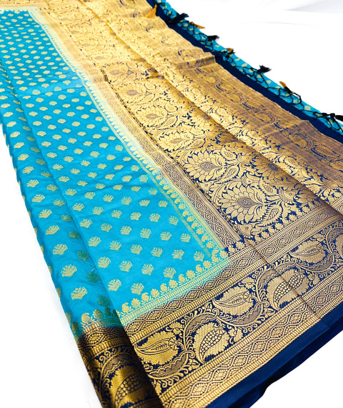 Art Silk Saree With Contrast Pallu And Blouse