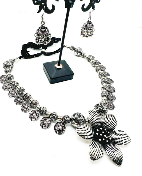 Beautiful Oxidised Necklace with Earrings