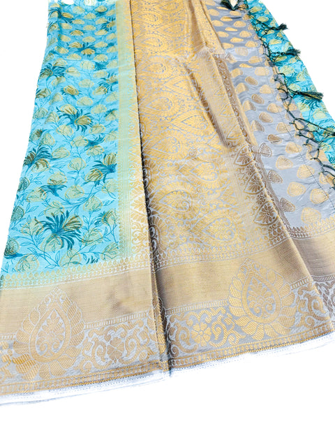 Art Silk Saree With Contrast Pallu And Blouse